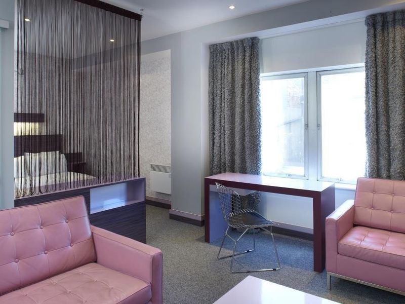 Hotel Photo 9