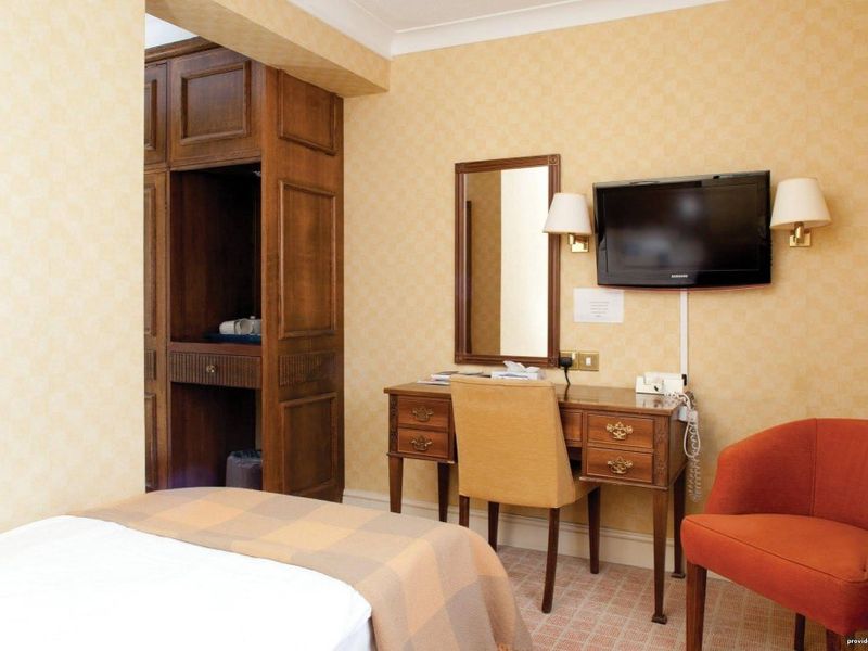Hotel Photo 9