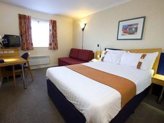 Фото отеля Holiday Inn Express Inverness, an IHG Hotel