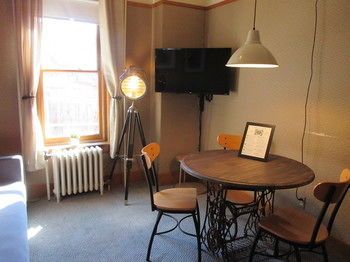 Hotel Photo 8