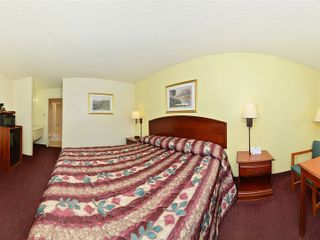 Hotel pic Super 8 by Wyndham Bakersfield/Central