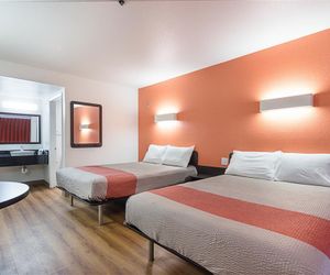 Motel 6 Fresno - North Barcus Avenue Fresno United States