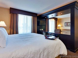 Фото отеля Hampton Inn & Suites Fresno - Northwest