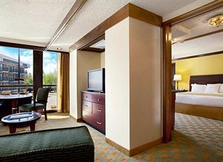 Hotel pic DoubleTree By Hilton Sacramento