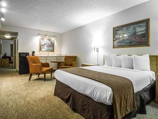 Фото отеля Sacramento Inn & Suites