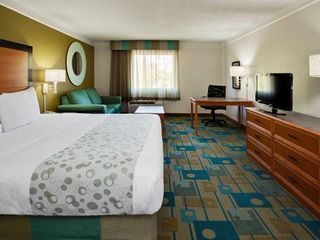 Hotel pic La Quinta by Wyndham St. Pete-Clearwater Airport