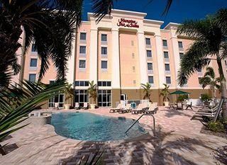 Hotel pic Hampton Inn & Suites Fort Myers-Colonial Boulevard