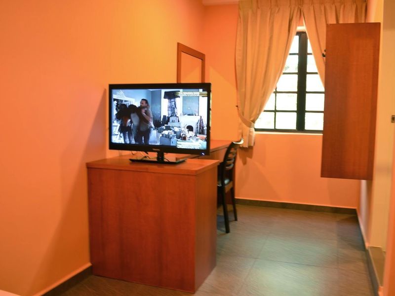 Hotel Photo 8