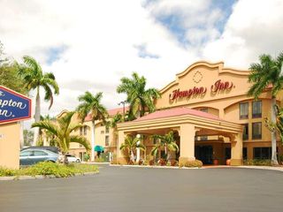 Hotel pic Hampton Inn Fort Myers-Airport & I-75