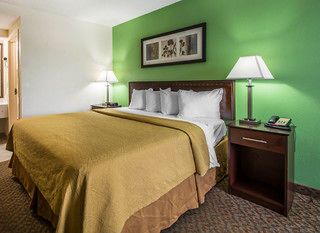 Фото отеля SureStay Hotel by Best Western Fort Pierce