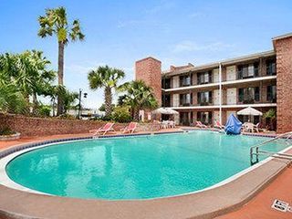 Hotel pic Days Inn by Wyndham Pensacola - Historic Downtown