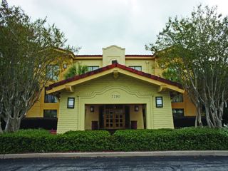 Фото отеля La Quinta Inn by Wyndham Pensacola