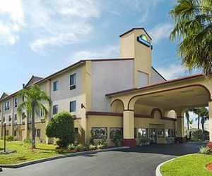 Days Inn by Wyndham Sarasota - Siesta Key Bee Ridge United States