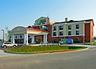 Hotel pic Holiday Inn Express & Suites Morton Peoria Area, an IHG Hotel