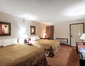 Angel Inn - by the Strip Branson United States