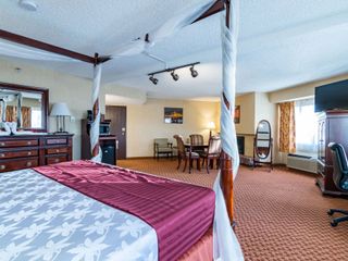 Hotel pic SureStay Plus Hotel by Best Western Reno Airport