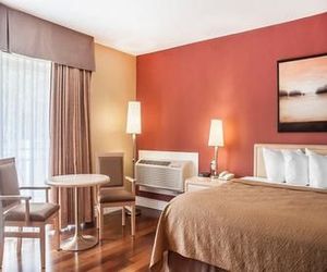 Quality Hotel Fallsview Cascade Niagara Falls Canada