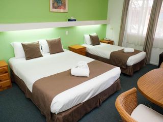 Hotel pic Riviera Motel Bundaberg