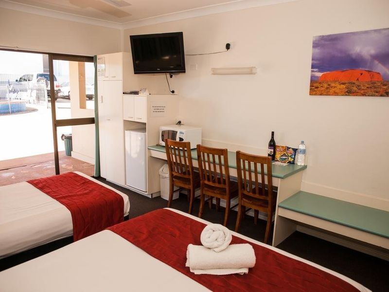Hotel Photo 8
