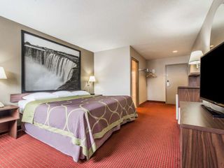 Hotel pic Super 8 by Wyndham Niagara Falls