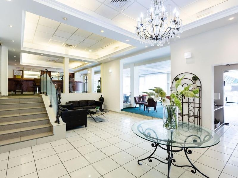 Hotel Photo 7