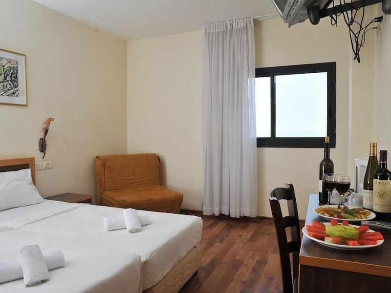 Hotel Photo 5