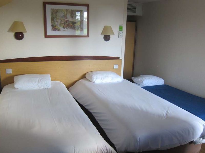 Hotel Photo 6