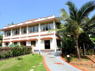 Фото отеля Asokam Beach Resort