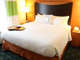 Hotel pic Fairfield Inn & Suites by Marriott Portland Airport