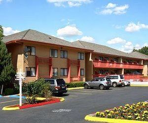 Howard Johnson by Wyndham Portland Airport Portland United States