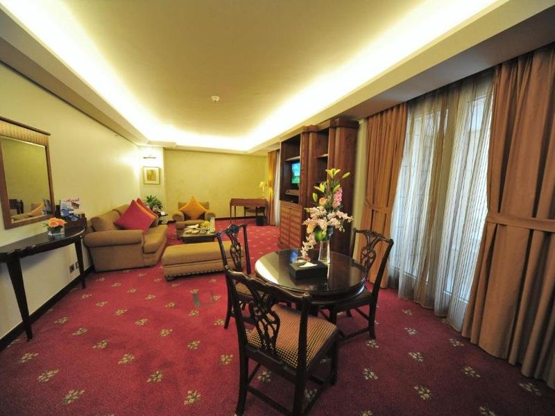 Hotel Photo 5