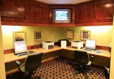 Hotel Photo 4