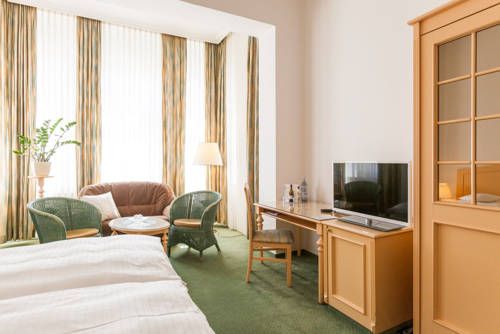 Hotel Photo 8