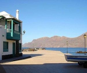 AHUNUI Caleta de Famara Spain