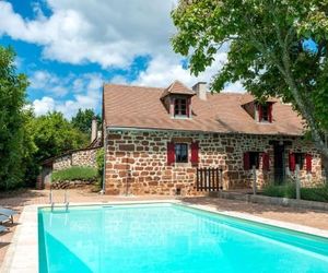 Beautiful Holiday Home in Teillots France with Swimming Pool Teillots France