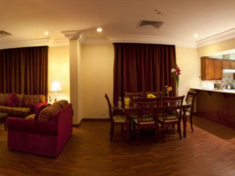 Hotel Photo 8