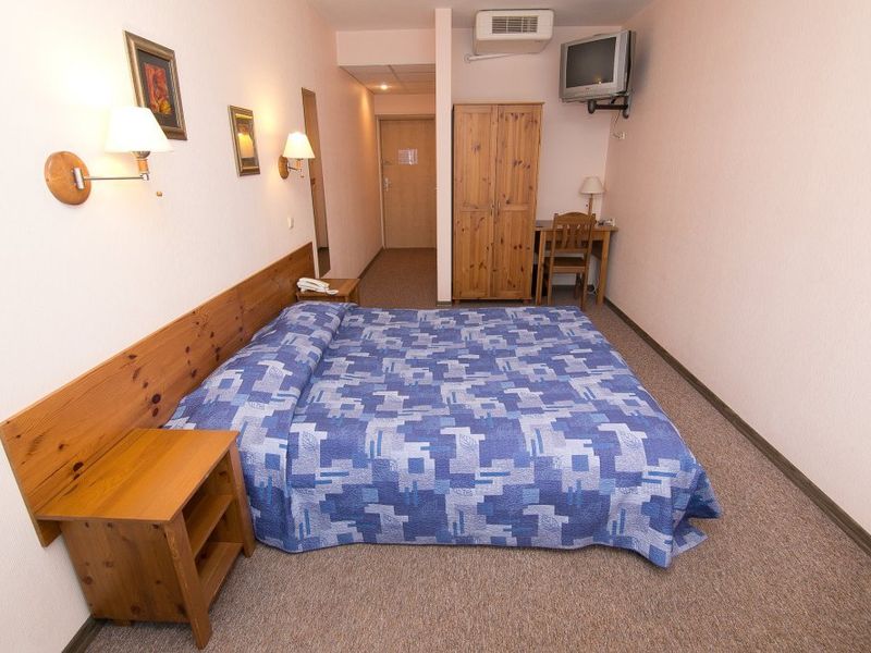 Hotel Photo 6