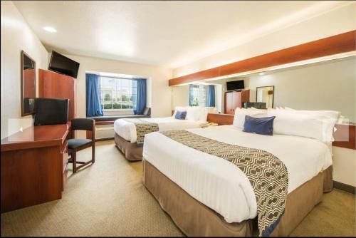 Photo of Microtel Inn and Suites By Wyndham Miami OK