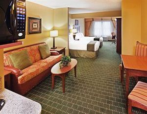 The Q Hotel & Suites Springfield United States