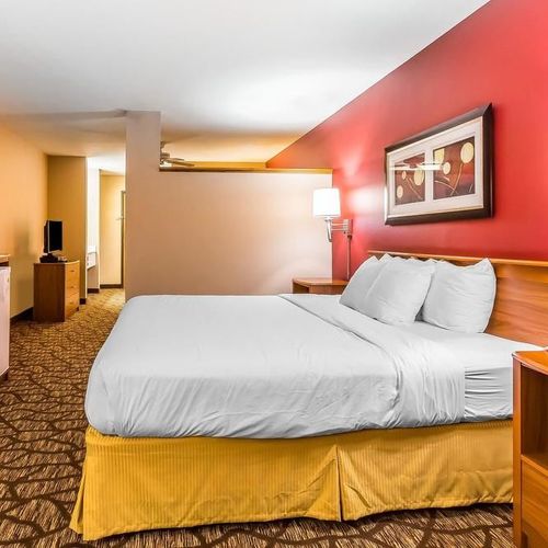 Photo of Quality Inn & Suites Chesterfield Village