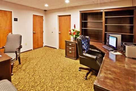 Hotel Photo 6