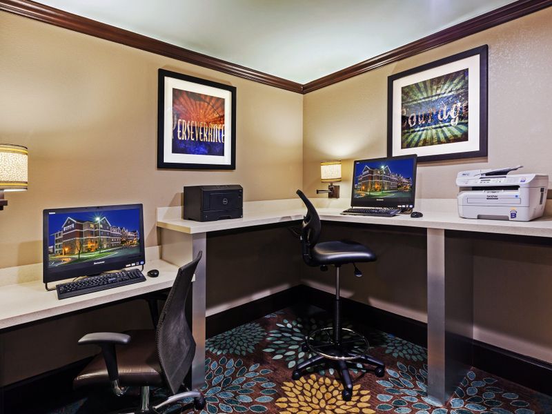 Hotel Photo 5