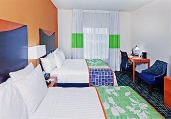 Fairfield Inn and Suites by Marriott Tulsa Southeast/Crossroads Village