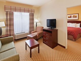 Фото отеля Country Inn & Suites by Radisson, Tulsa, OK