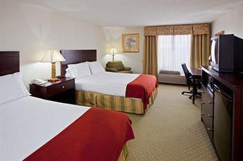 Photo of Holiday Inn Express Washington Hotel