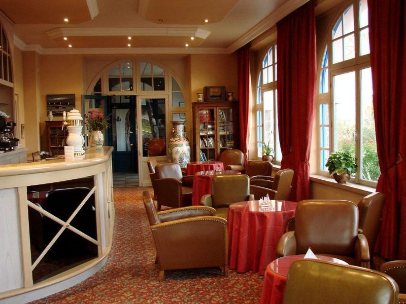 Hotel Photo 12
