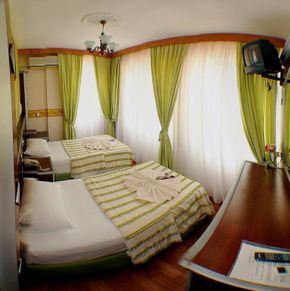 NearBy Hotel