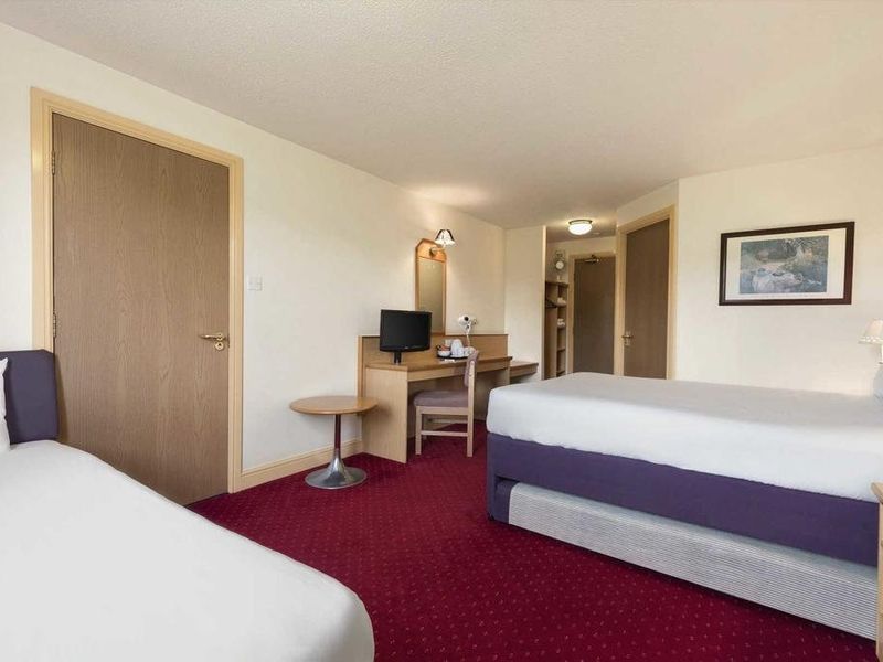 Hotel Photo 1
