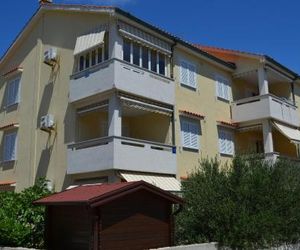 Apartment Ive Baska Croatia