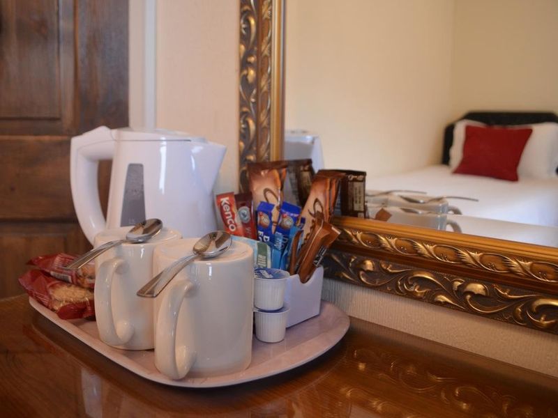 Hotel Photo 5